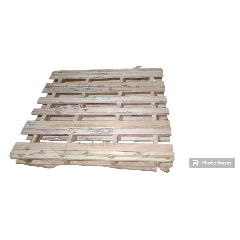 Pallet Kayu