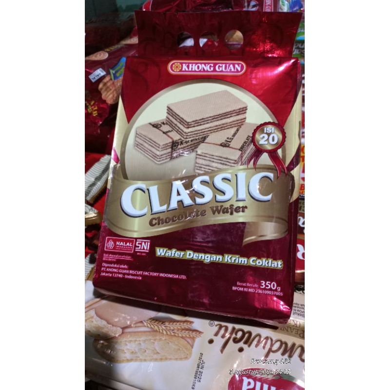 

Khong Guan Wafer Classic Isi @350g