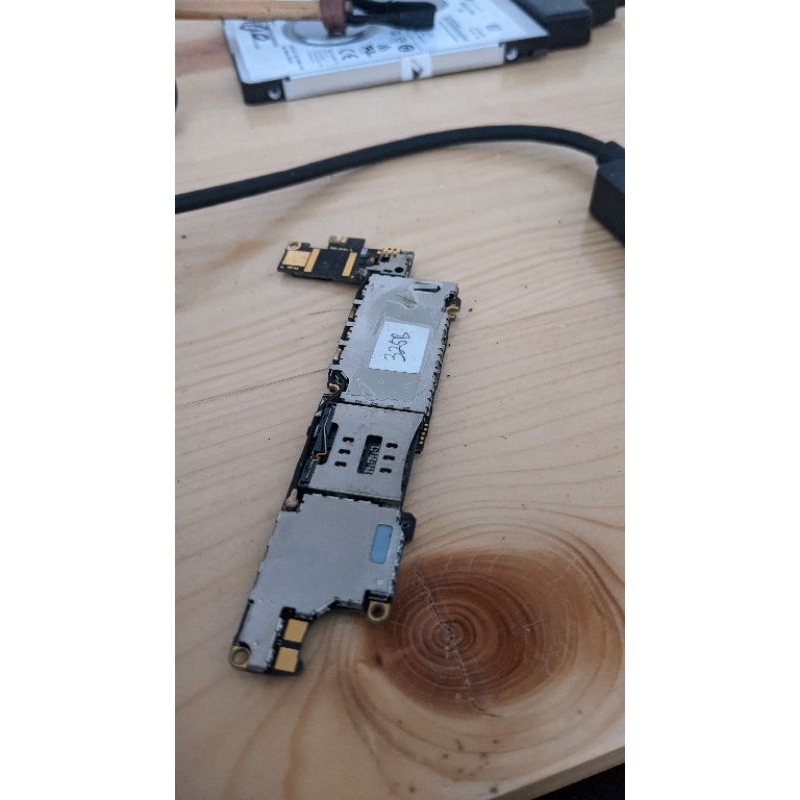 Mesin Iphone 4s 32gb