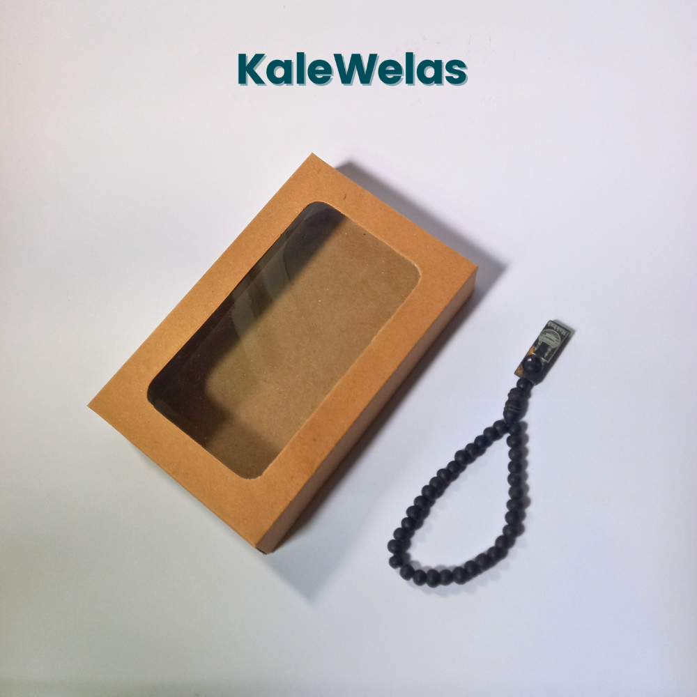 

Box Paperbag Dus Souvenir Untuk Tasbih Peci Sajadah Ukuran 19×12×3 cm