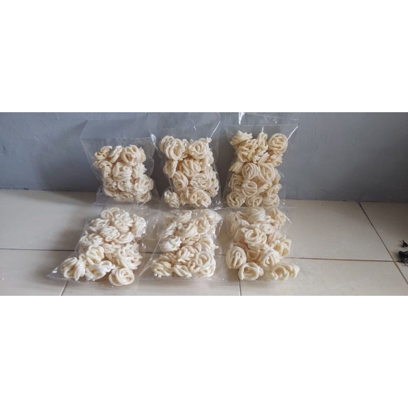 

kerupuk dan kemplang