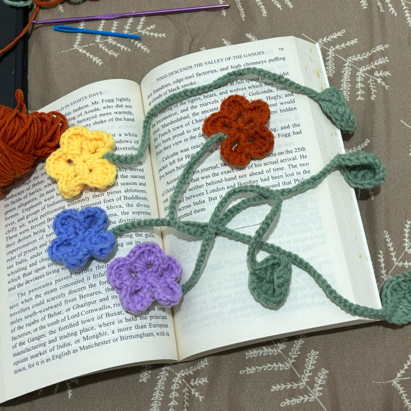 

Crochet Bookmark - Penanda Buku