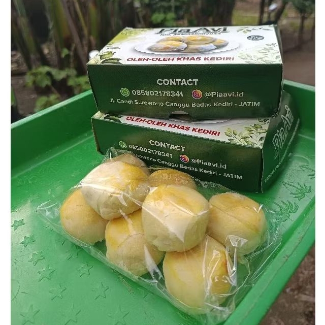 

PIA AVI Oleh-Oleh KHAS KEDIRI ( FRESH ) 1 box isi 10 pcs ORIGINAL Kacang Hijau - Keju Susu - Coklat - Selai Nanas - Abon Sapi / Bakpia Kering / Pia Pathuk / Cemilan Sehat / Makanan Roti Kering Snack Viral Bakpia Pathok Premium