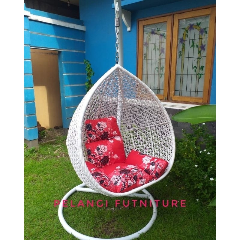 Ayunan Rotan Sintetis Rangka besi