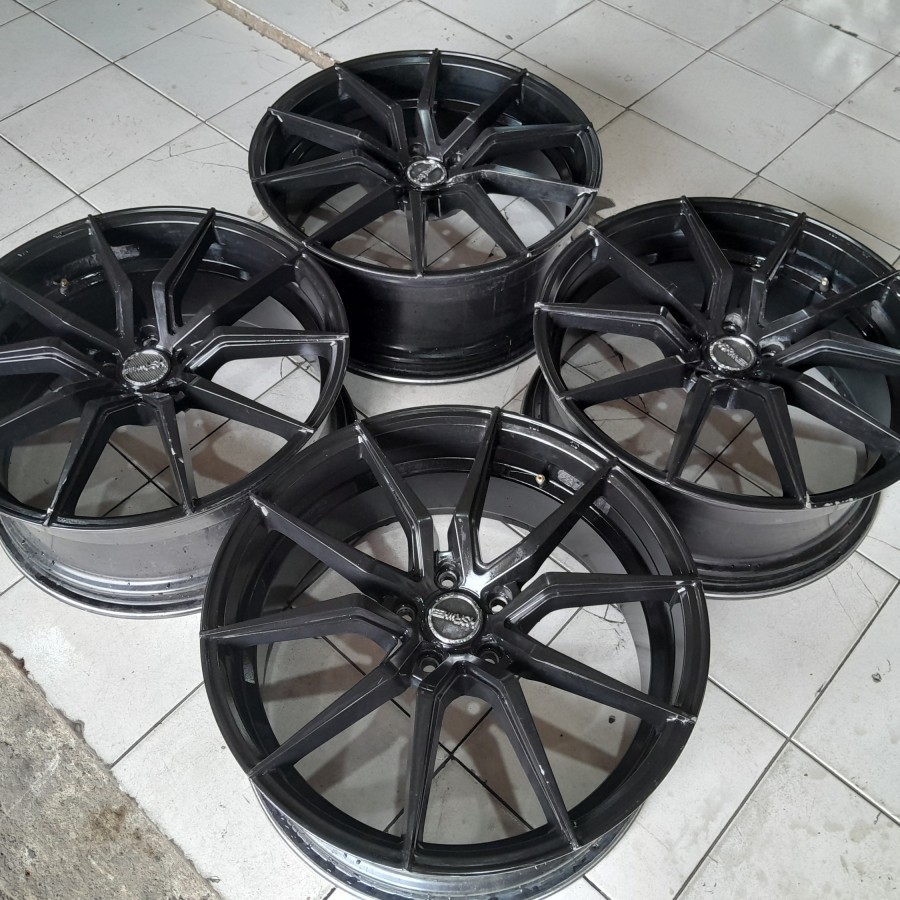 Velg Mobil Bekas Hsr VITAL R20 Innova Hrv Rush Terios Alphard Crv