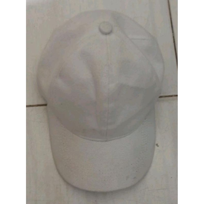 topi polos putih fashion pria atau wanita aksesoris kepala