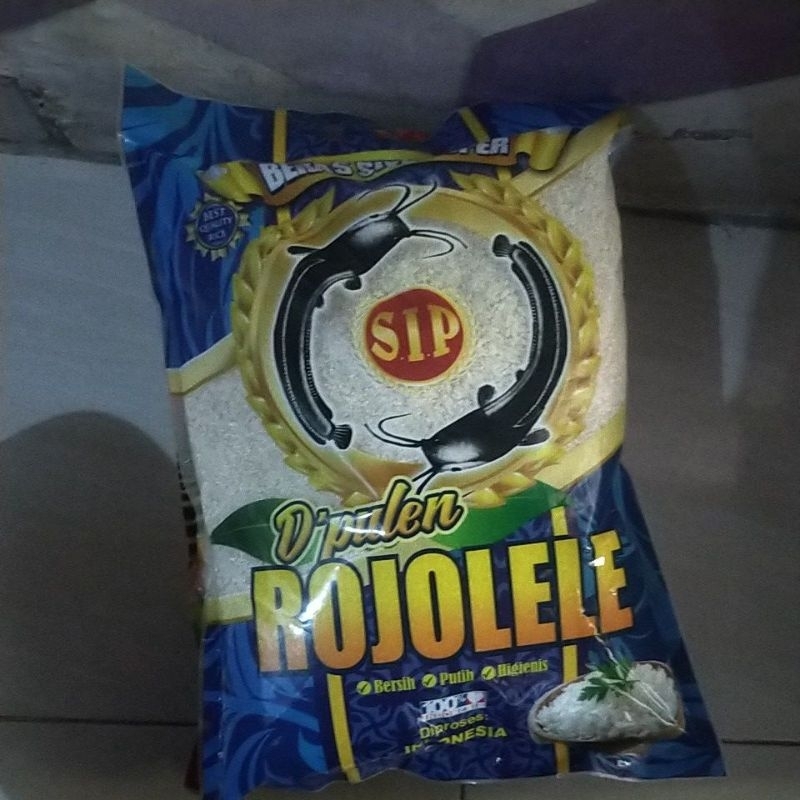 

Beras Kemasan Premium 5Kg Rojo Lele, Rinjani, Daun Suji dan Rojo Lele Belenggu