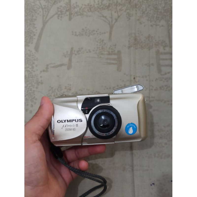 Olympus mju II Zoom 80 Analog Camera