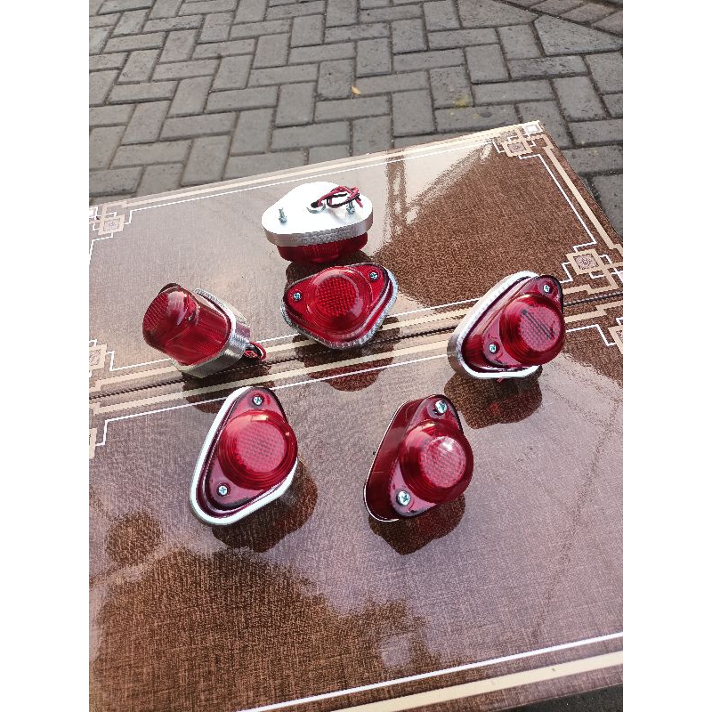Stoplamp Honda C-100 set cover cnc T6 PNP C70 dan cb detail ori