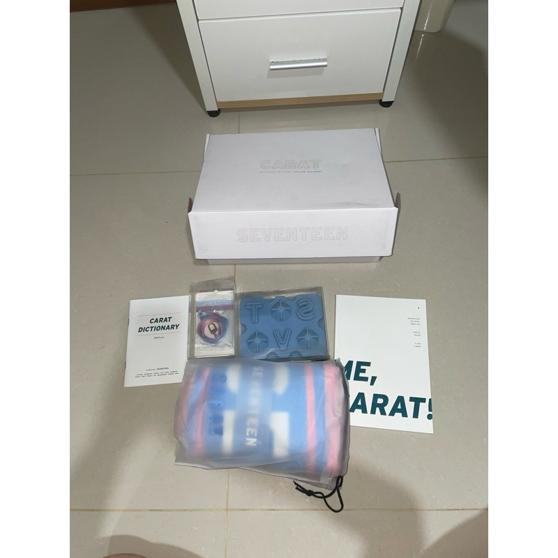 carat 3rd gen, all inclusion kecuali binder dan photocards