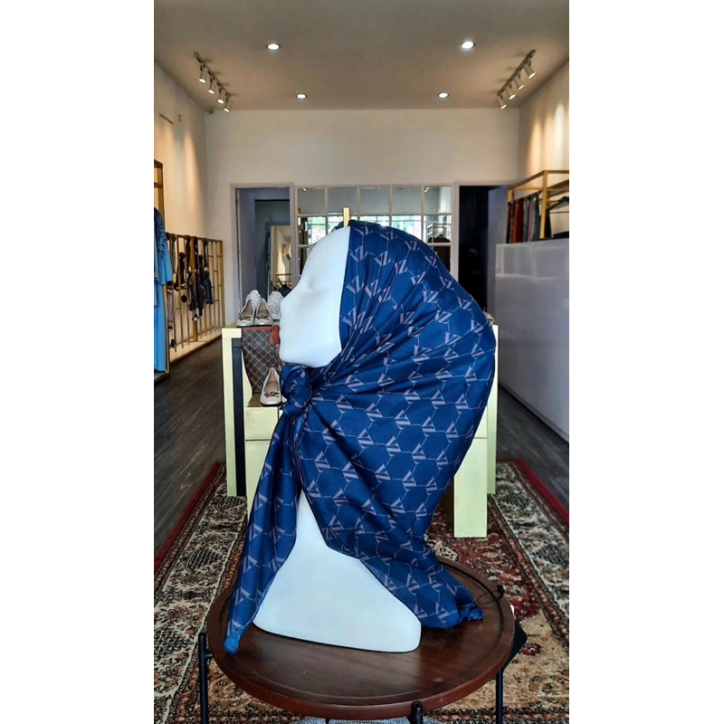 Monogram Scarf Vivi Zubedi