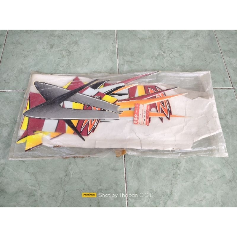 STRIPING SATRIA 2TAK HIU MERAH PUTIH NEW ORIGINAL ASLI SGP