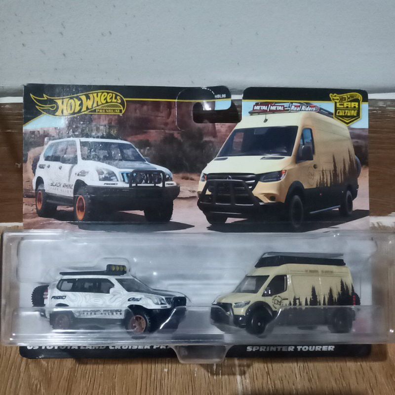 05 toyota land cruiser prado vs mercedes benz spribter tourer hotwheels premium car culture