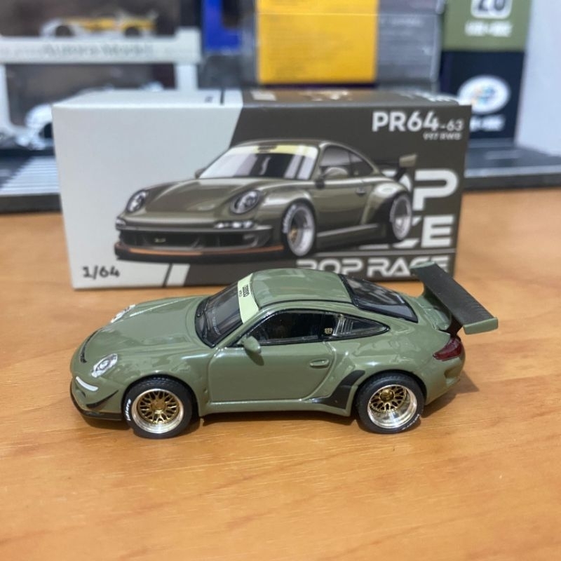 Pop Race - 997 RWB (dark green)