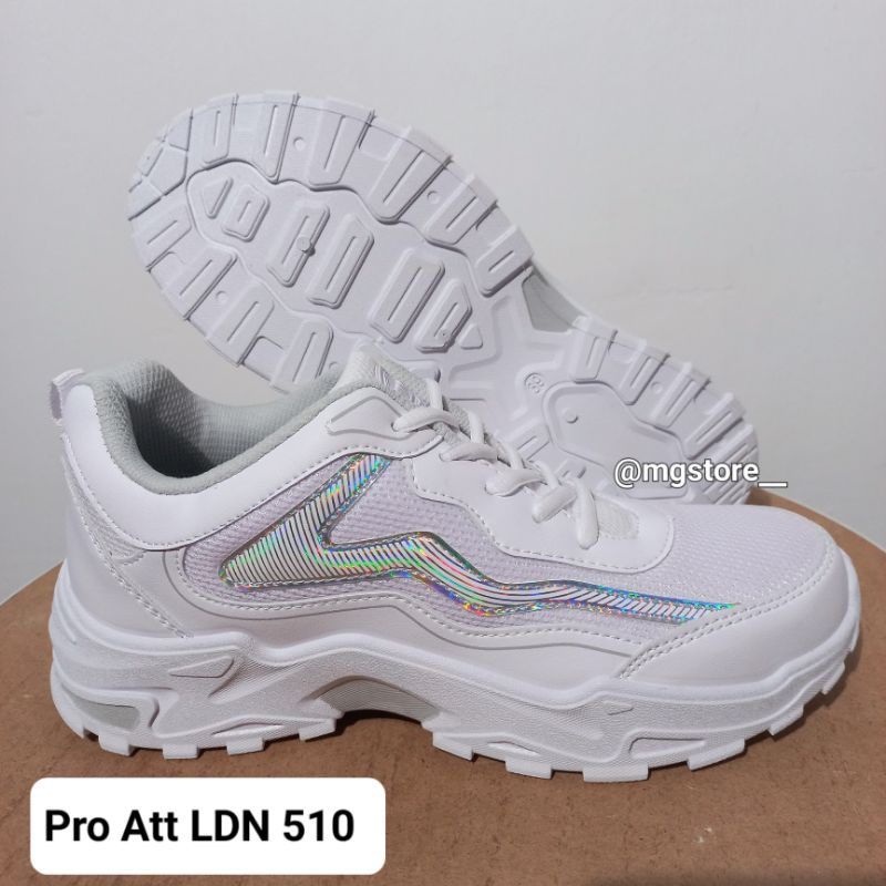 SEPATU PUTIH WANITA CASUAL PRO ATT ORIGINAL LIP504 / LIX520 / ADX05