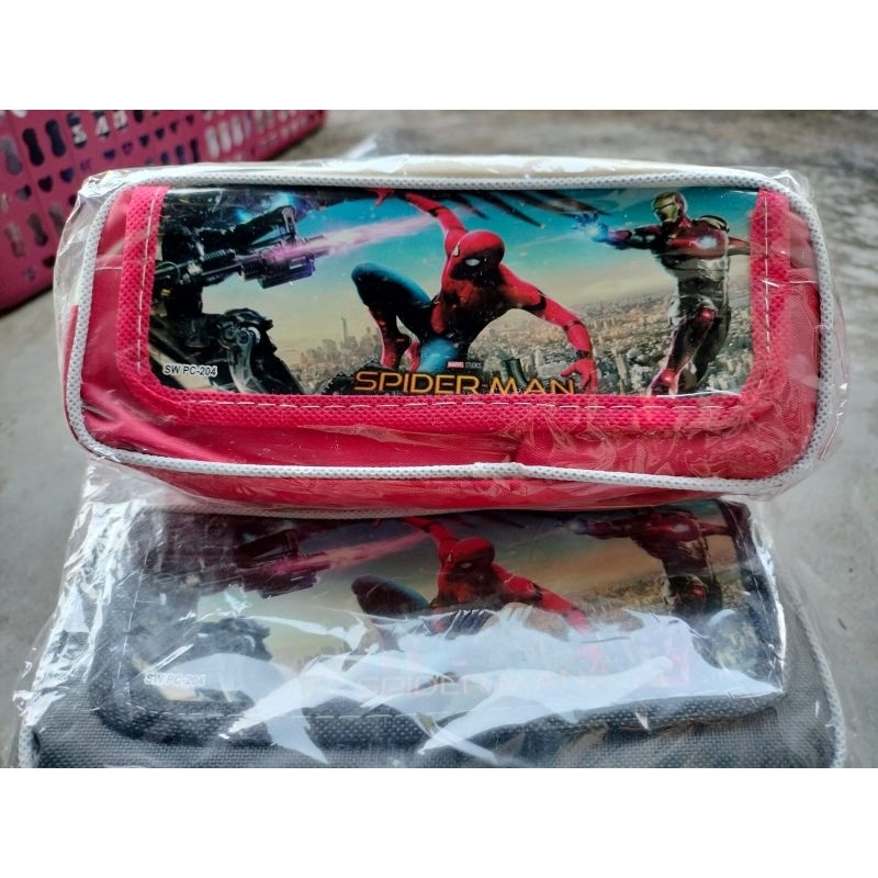 

SALEEE !! PENSIL CASE SLETING COWOK SPIDERMAN