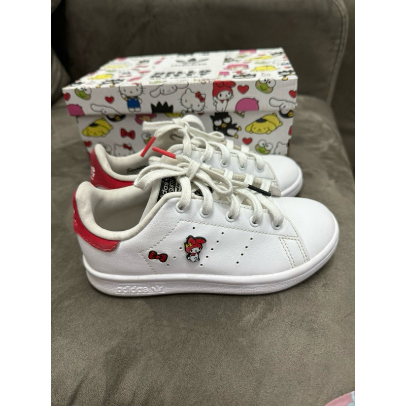 Sepatu adidas Stan Smith
