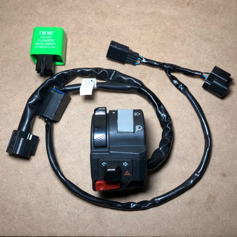 SAKLAR KIRI VIXION LOKAL DAY HARZAD PNP VARIO 160 ABS CBS