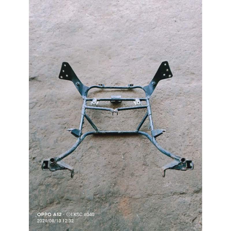 Breket pering motor Kawasaki ZX 1100 ZZR 1100 1994-2001