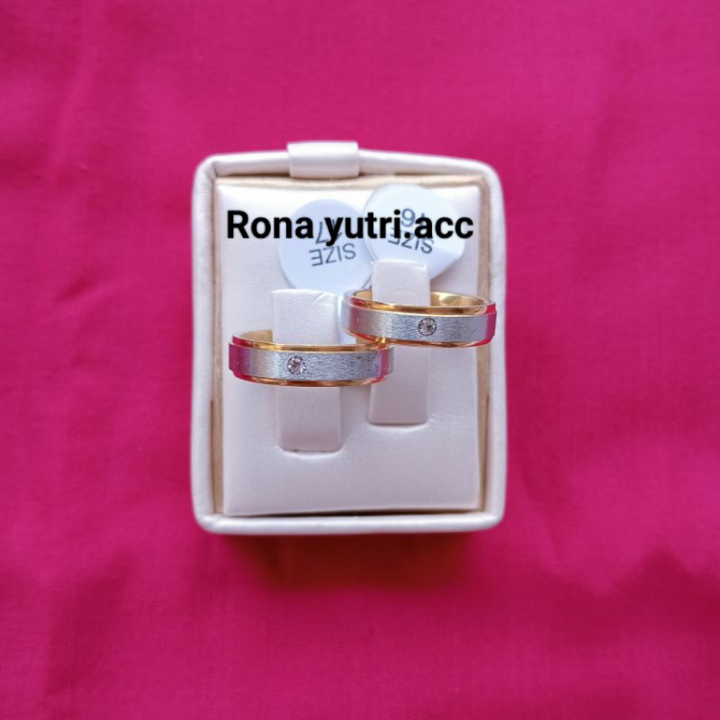 cincin pasangan, couple, tunangan, nikah titanium premium model variasi gold silver permata