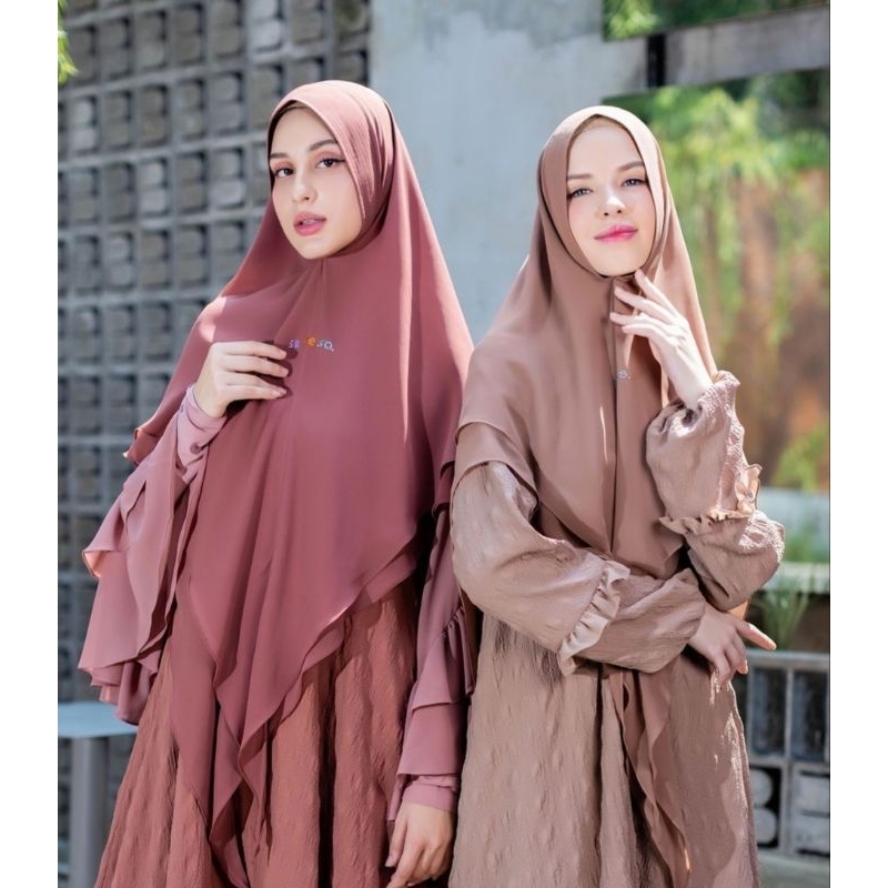 khimar Dian risty with Swarovski Ready Stock silahkan CO