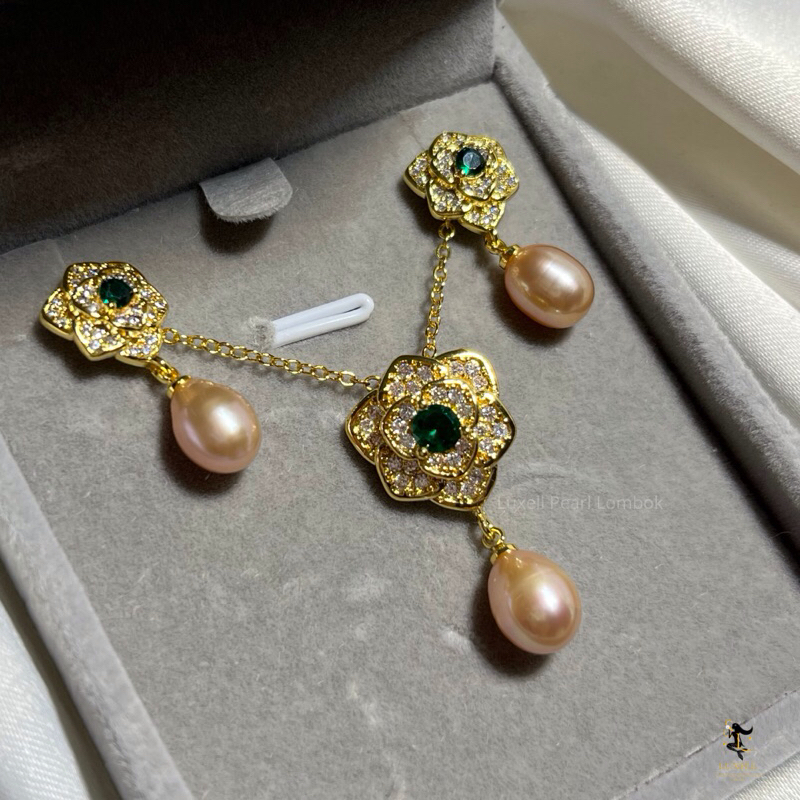 Satu Set Perhiasan Mutiara Air Tawar Asli Lombok| Kalung Mutiara Air tawar | Anting Mutiara Air Tawa