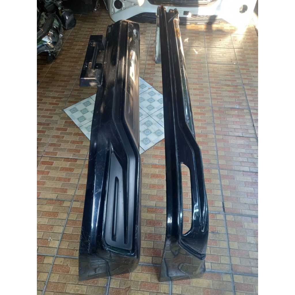 Bodykit Innova Reborn Trd