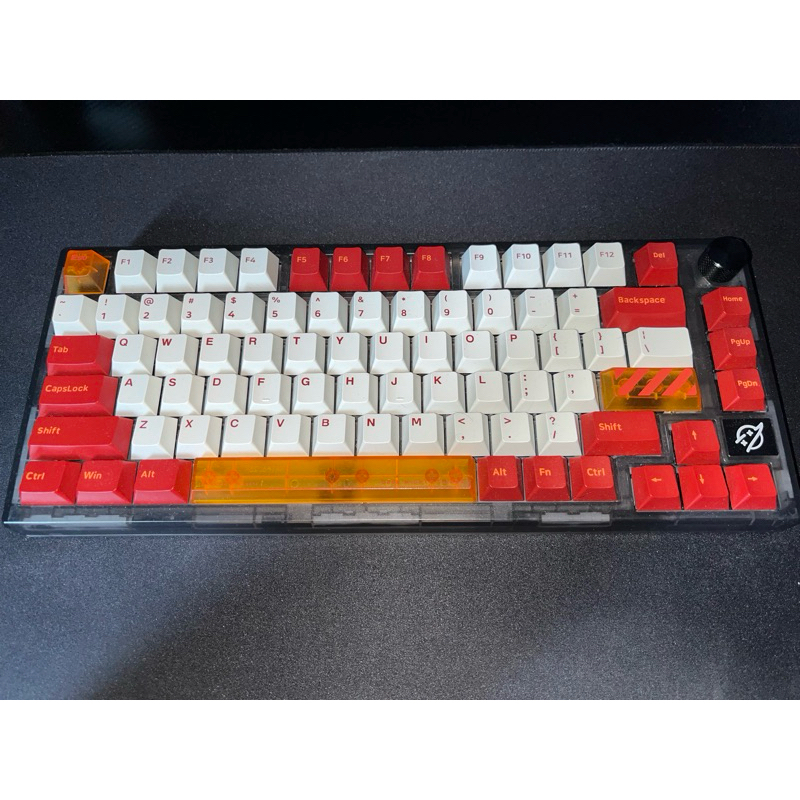 Press Play ROVER84 75% Wireless Mechanical Keyboard - Smokey Black / Rover Red