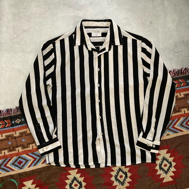 Kemeja stripe jester