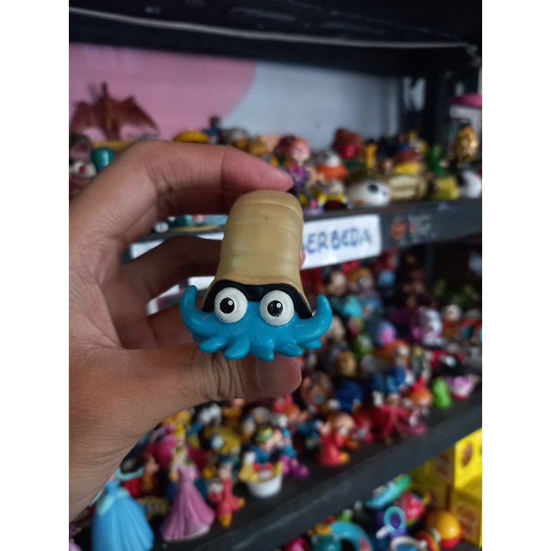 figure pokemon omanyte