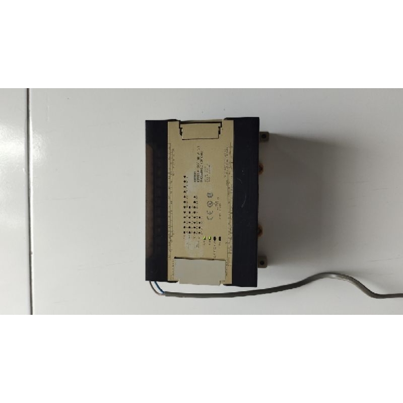 PLC OMRON CPM1A-30CDR-A-V1