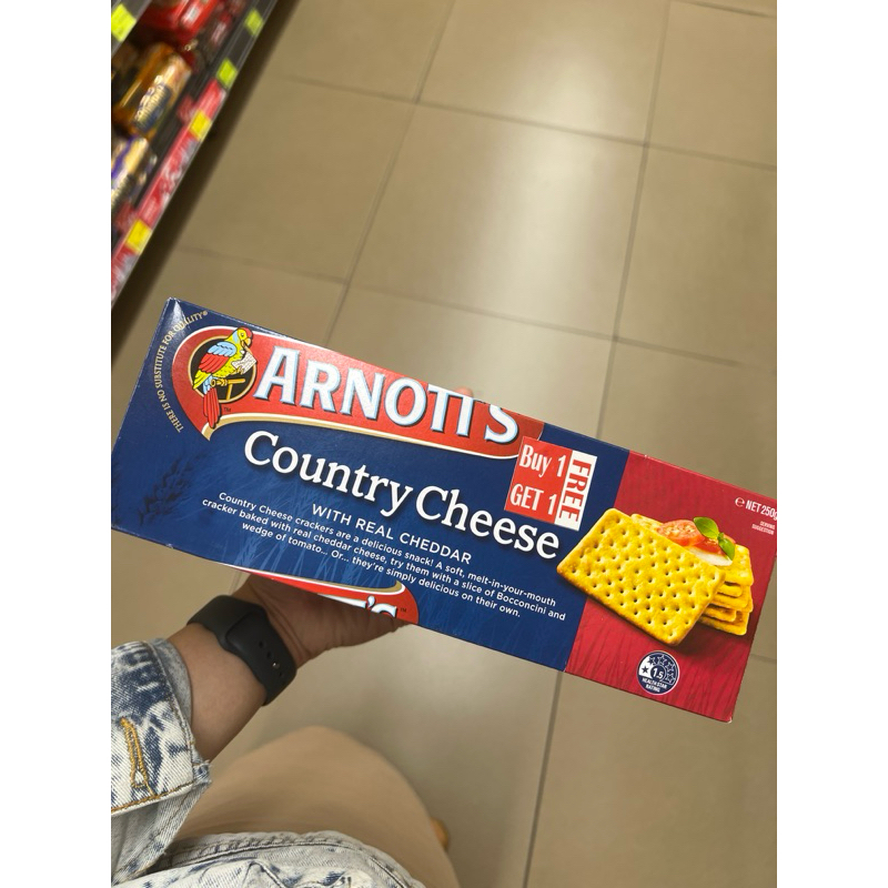 arnotts country cheese