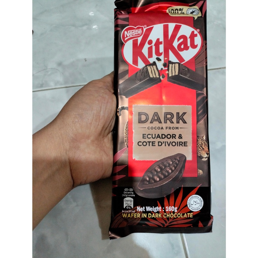 

Kit Kat Dark Chocolate - Milk Chocolate - Dark Chocolate