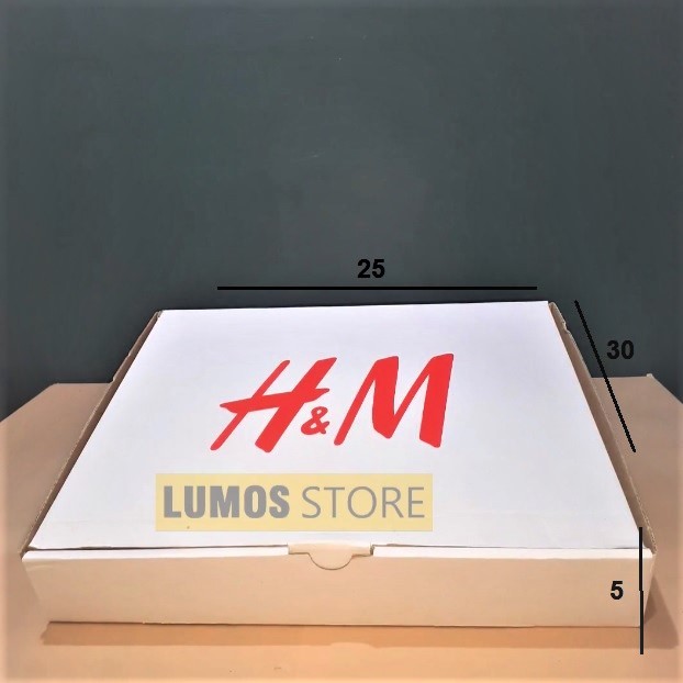 

kotak kado H&M medium gift box