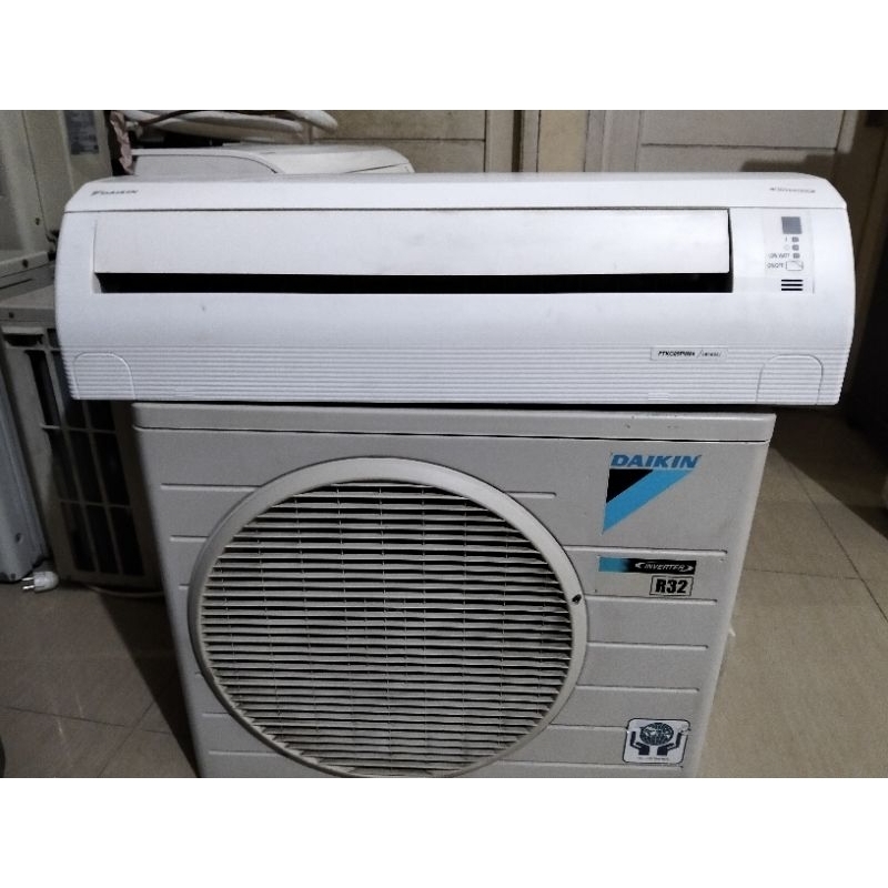 ac second daikin tailand inveter1pk
