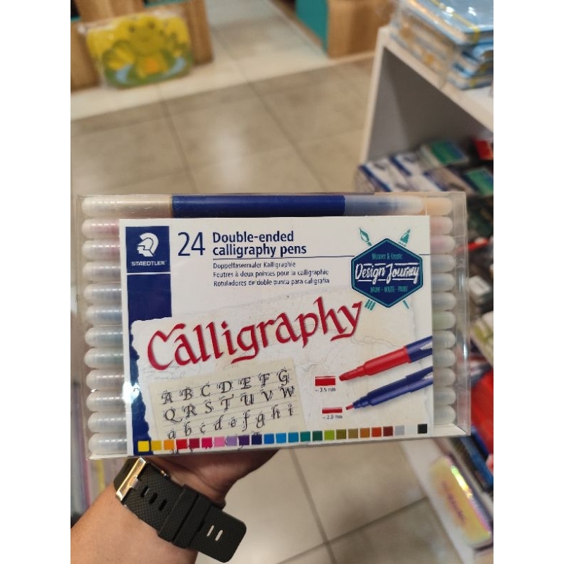 

STAEDTLER DOUBLE ENDED FIBRE TIP CALLIGRAPHY PENS 24 COLOUR |ORI