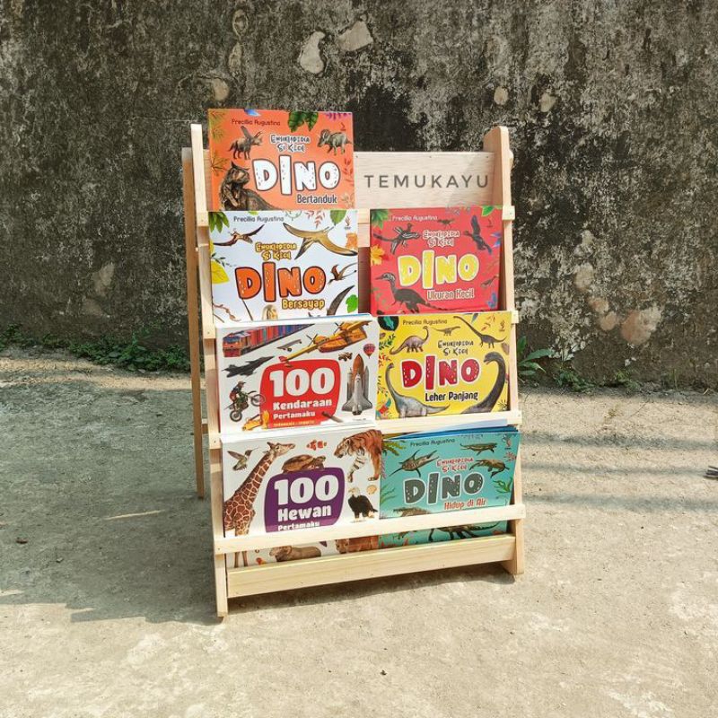 Rak Buku Kayu 4 Susun Display Poscard