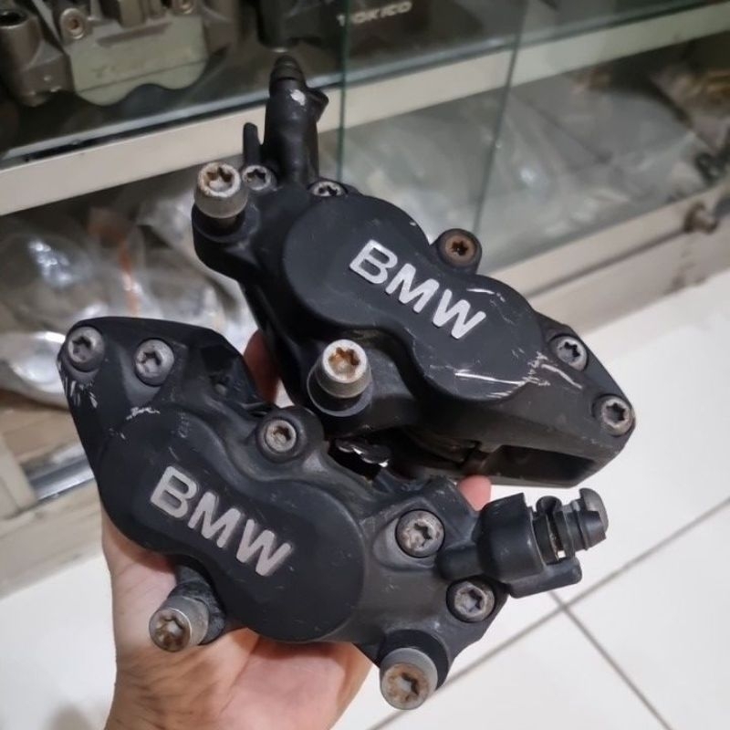 Kaliper depan BMW GS 1200 RT Brembo 4 piston axial kiri kanan
