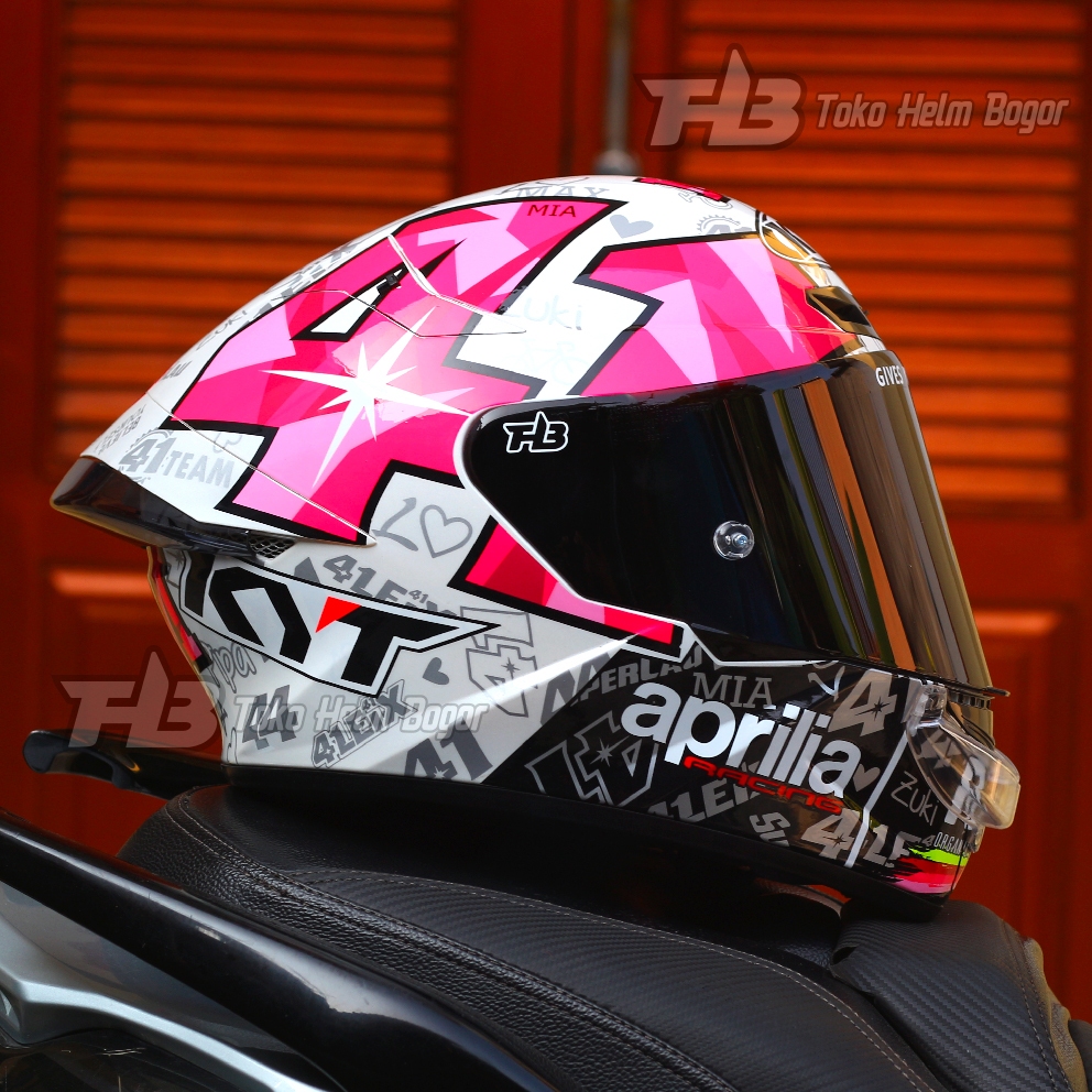 KYT TT Course Espargaro 2021 WHITE repaint visor DARKSMOKE spoiler 3D SMOKE mouthpad CLEAR
