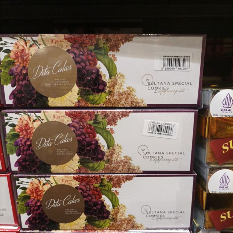 

Sultana Special Cookies By Dita Cakes Bandung 450gram Box