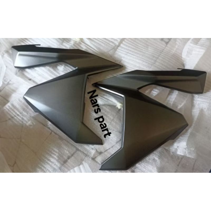 cover body sayap Kanan kiri Vario 150 2016 2017 2018 coklat doff