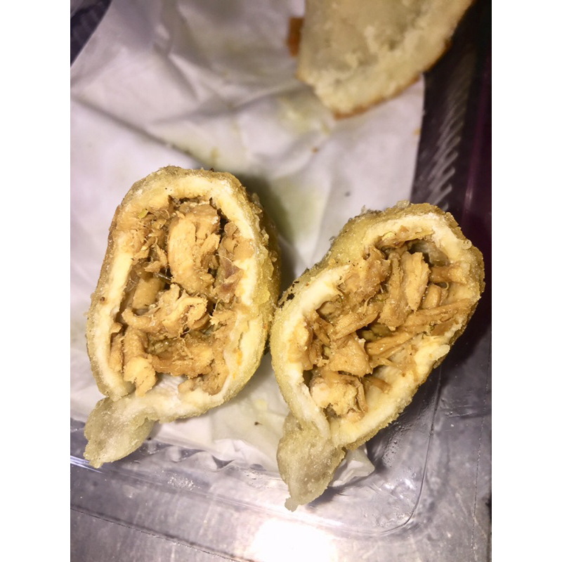 

Cireng Isi Ayam Suwir Original Frozen Kemasan Vacum