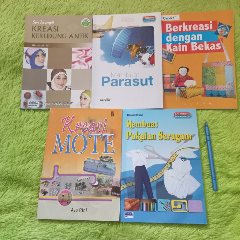 ORIGINAL BUKU KREASI KERUDUNG ANTIK MEMBUAT PARASUT BERKREASI DENGAN KAIN BEKAS MOTE PAKAIAN SERAGAM