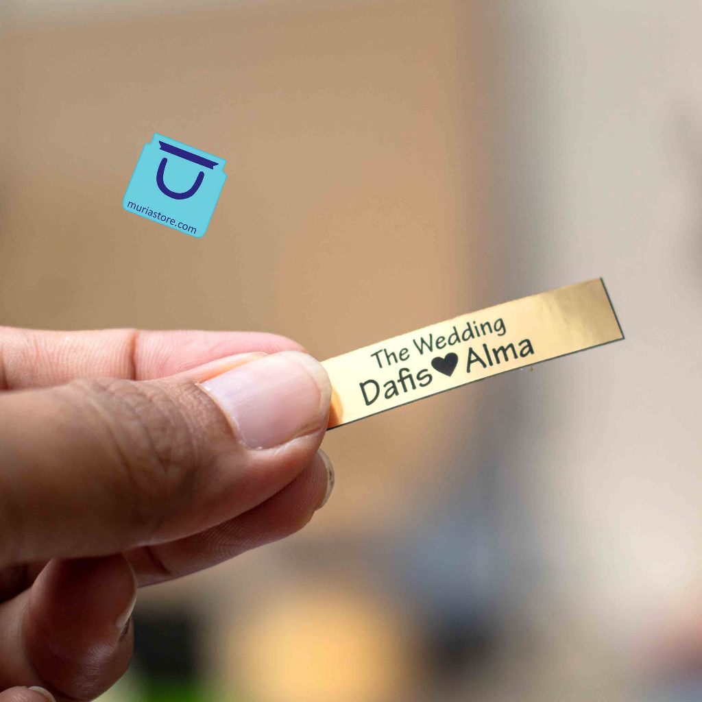 

Stiker Glossy Eksklusif Gratis Custom Nama Proses Cepat