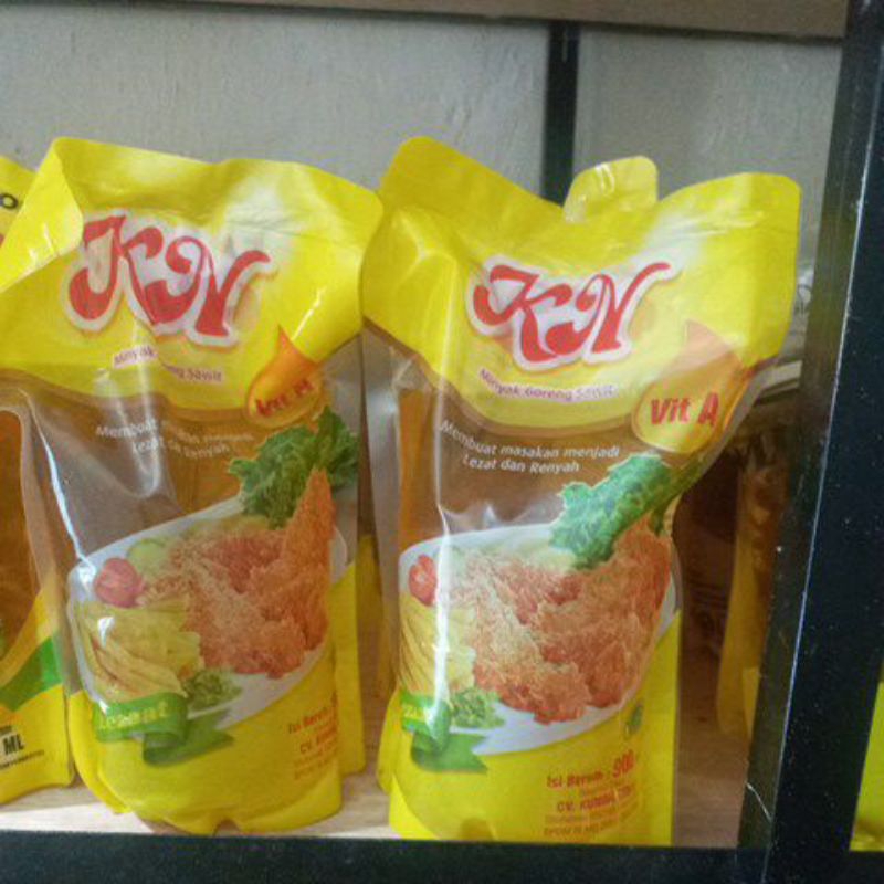 

minyak goreng KN 900ML
