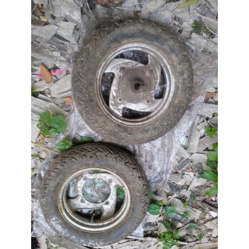 Velg kymco ring 10 komplit ban