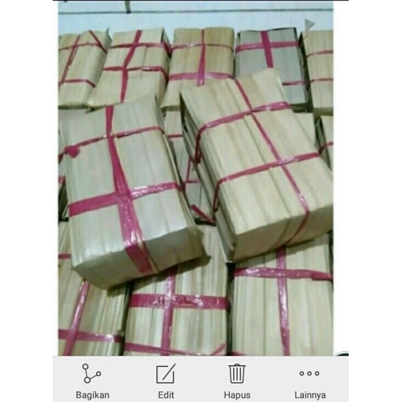 

Terasi Udang Super Bungkus Daun Asli Pontianak 500gr