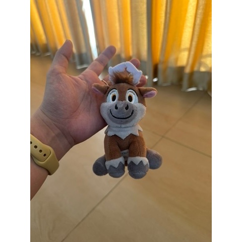 boneka sven frozen