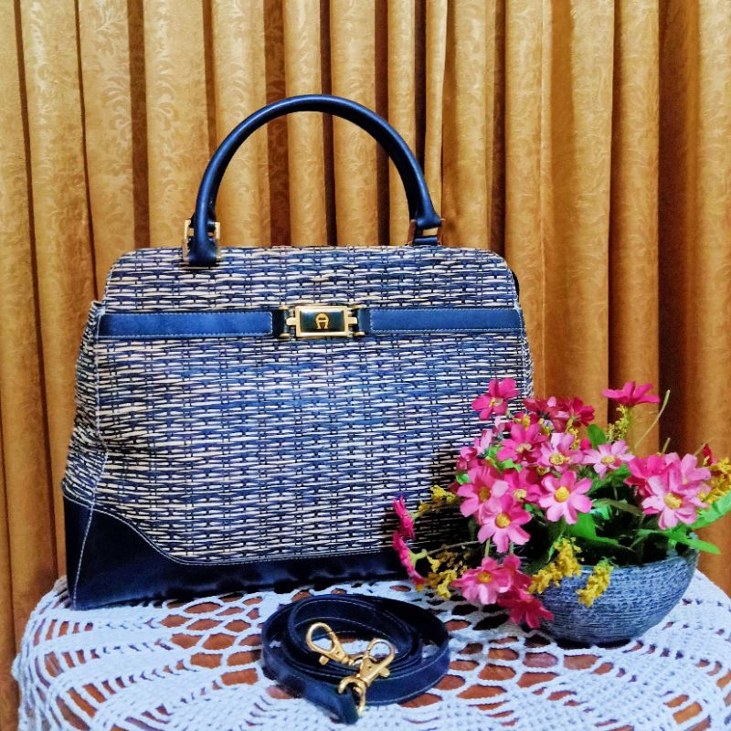 Etienne Aigner Top Handle Bag lengkap Talpan  (Link 80)