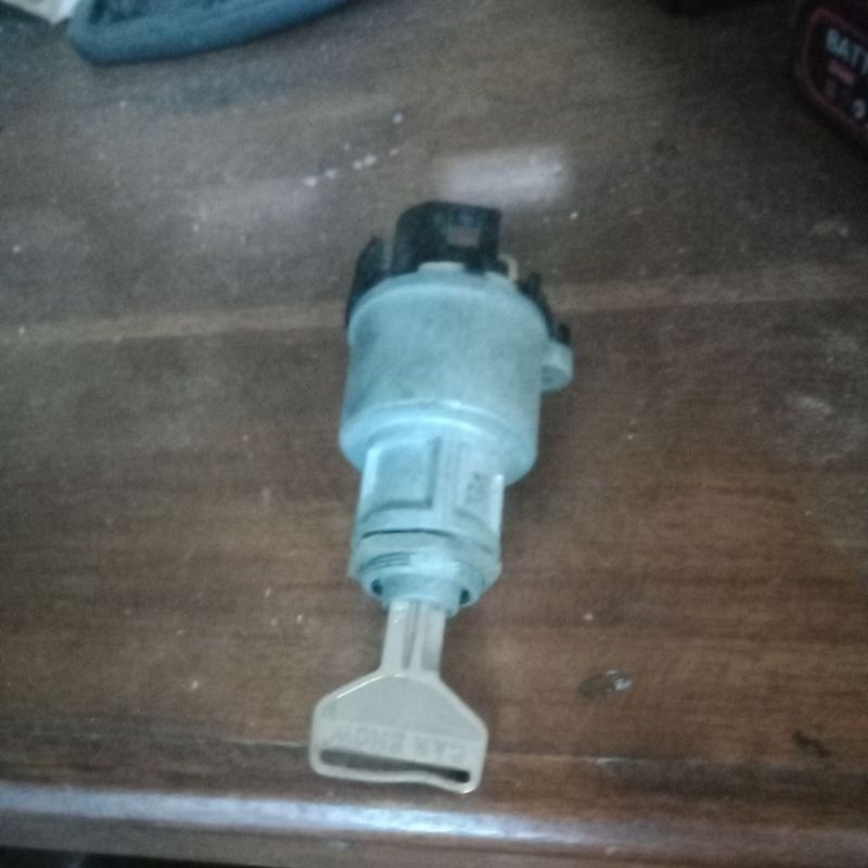 kunci/kontak /espass